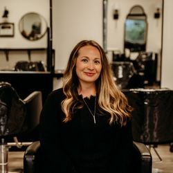 Four 3 Zero Salon - Crystal, master stylist