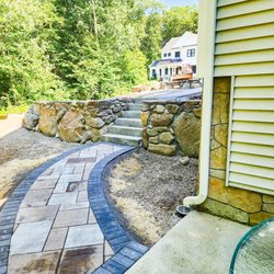 Total Landscapes - Walkway, stairs, and retaining wall