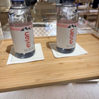 Louis Vuitton - Water - Champagne only for customers with appointments. - Leather Goods Near Me - New York, New York Louis Vuitton - Water - Champagne only for customers with appointments. - Leather Goods Near Me - New York, New York