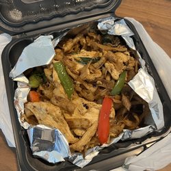 Twisted Noodles - P7. Crispy Drunken Noodles (i prefer the regular)