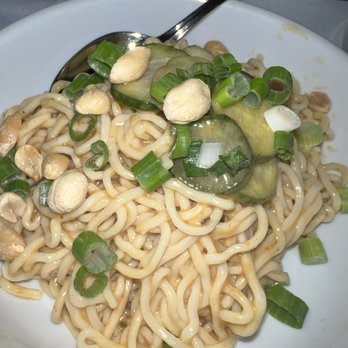 Upper West - Thai peanut noodles - New American Near Me - Santa Monica, California