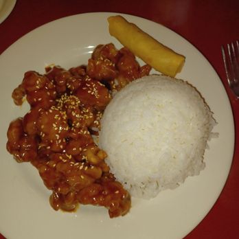 Tang’s Kitchen - Sesame Chicken - Chinese Near Me - Sparks, Nevada