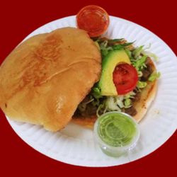 Lonchera Yucatan - Torta with option of meat.