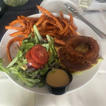 Porterhouse Restaurant & Brew Pub - Salmon burger with sweet potato fries - Wine Bars Near Me - Lahaska, Pennsylvania Porterhouse Restaurant & Brew Pub - Salmon burger with sweet potato fries - Wine Bars Near Me - Lahaska, Pennsylvania