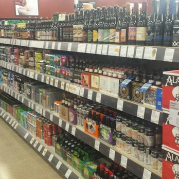 Binny's Beverage Depot - River Grove - Aisle of West Coast brews. - Beer, Wine & Spirits Near Me - River Grove, Illinois