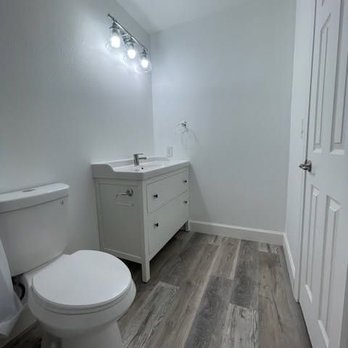 Vallin Bros Contractor’s - Bathroom Remodel photos - Flooring Near Me Vallin Bros Contractor’s - Bathroom Remodel photos - Flooring Near Me