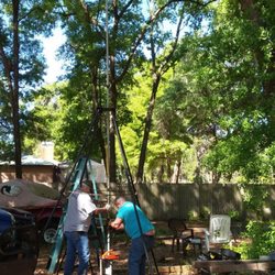 Deluxe Pump and Water Filtration Services - Pulling submergable pump and installing new one