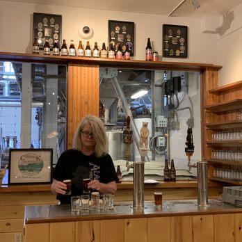 Alaskan Brewing Company - Tammy was a great guide! - Breweries Near Me - Juneau, Alaska Alaskan Brewing Company - Tammy was a great guide! - Breweries Near Me - Juneau, Alaska