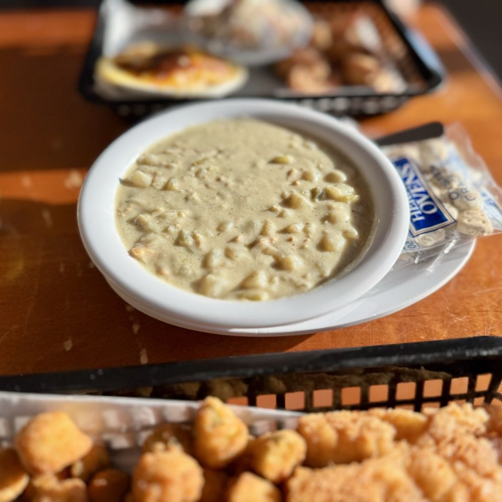 Quality Seafood Wholesale - Bowl of chowder - Seafood Near Me - Austin, Texas Quality Seafood Wholesale - Bowl of chowder - Seafood Near Me - Austin, Texas