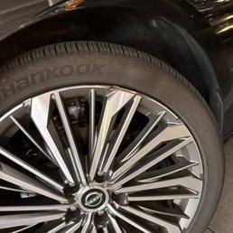 Example of car #3 with tire issue.