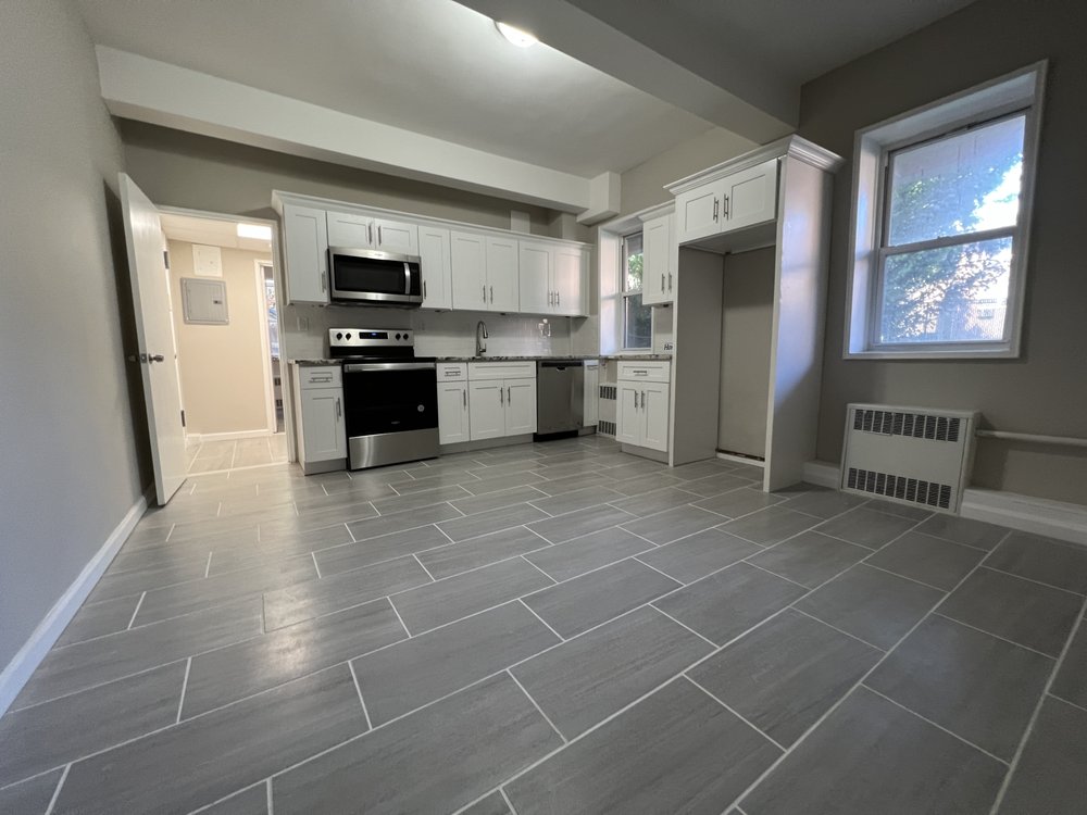 AT HOME WITH Contact Agent 16 Photos 111 Lake Ave, Tuckahoe, New York Real Estate Agents