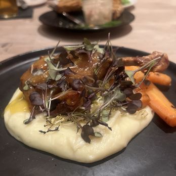 Woods Hill Table - Duck leg - New American Near Me - Concord, Massachusetts