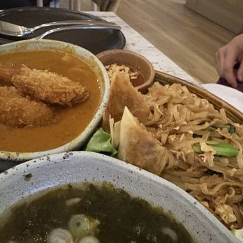 Thai Room Grand - Thai Near Me - Toronto, Ontario