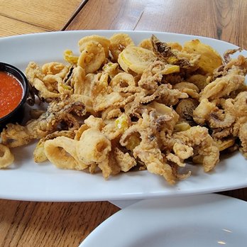 Giordano's - Calamari - Pizza Near Me - Denver, Colorado