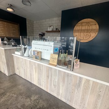 Laundry Bar - a washroom with a sink and a counter - Coffee & Tea Near Me - Los Angeles, California