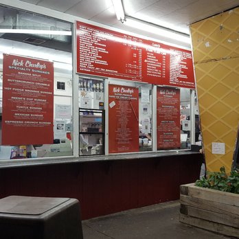 Nick Charlap's - Right before the lights went out at 9:40ish. - Ice Cream & Frozen Yogurt Near Me - Hamburg, New York