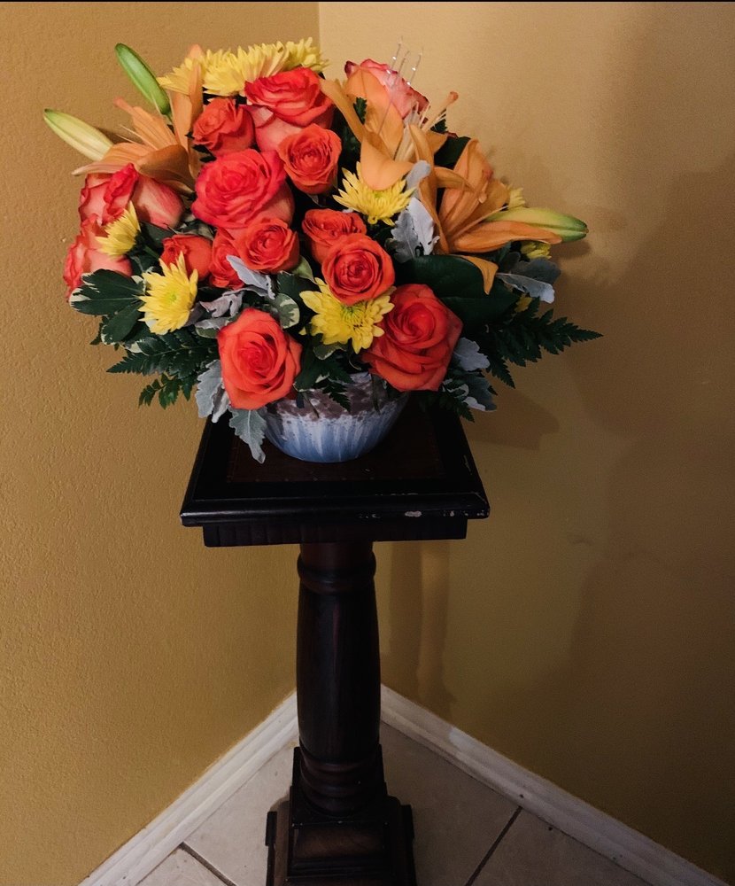 BOUQUETS UNIQUE FLORIST Updated September 2024 18 Photos & 11
