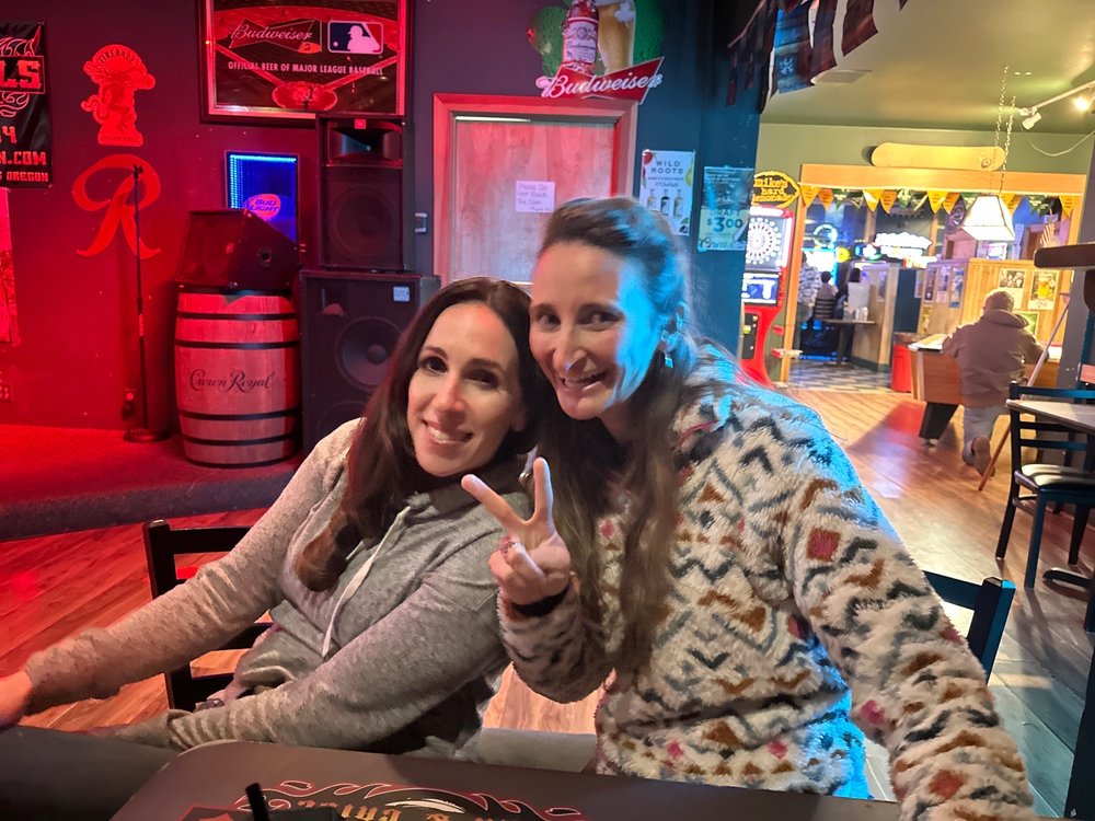 Hardtails Bar & Grill