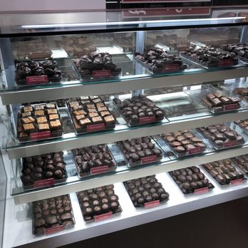 Fannie May Fine Chocolates - Chocolatiers & Shops Near Me - Chicago, Illinois