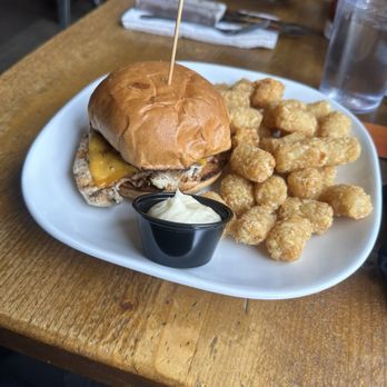 KICKAPOO TAVERN - Updated December 2025 - 238 Photos & 387 Reviews ...