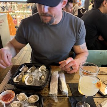 Hammer Workshop & Bar - Brought some oysters from wooden pearl over to eat with our drinks for date night - Cocktail Bars Near Me - Anaheim, California Hammer Workshop & Bar - Brought some oysters from wooden pearl over to eat with our drinks for date night - Cocktail Bars Near Me - Anaheim, California