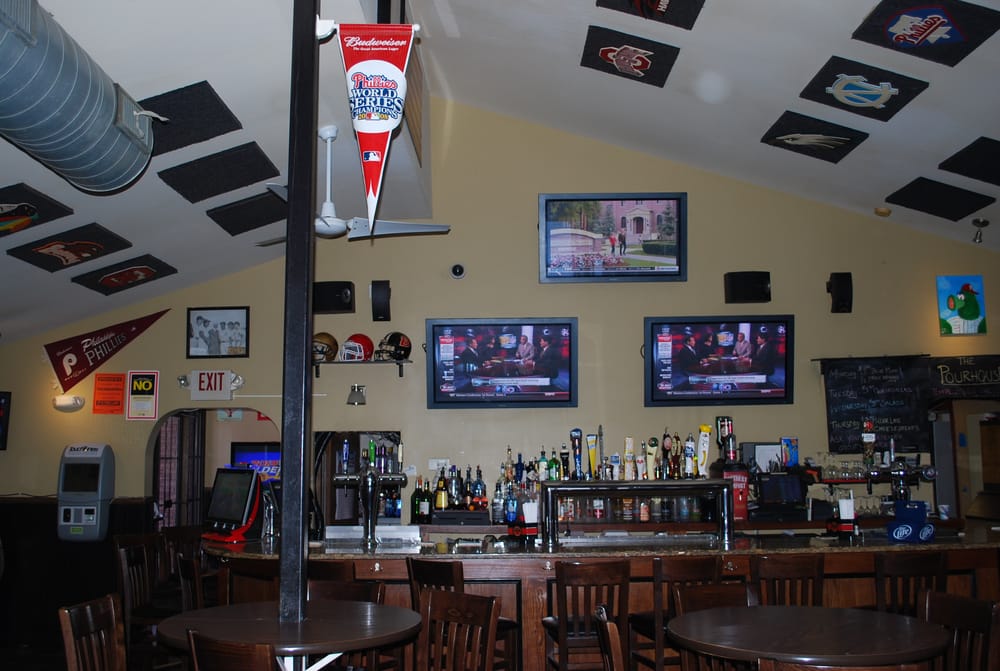The Pourhouse Tap Room & Sports Bar Image