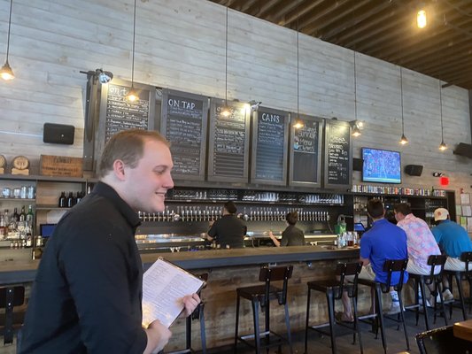 Brewer's Tap & Table by null