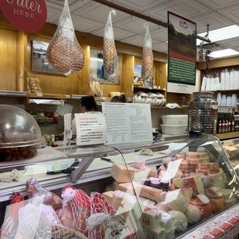 Tutto Italiano - Inside - Delis Near Me - Hyde Park, Massachusetts