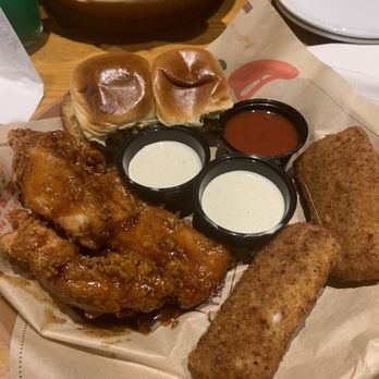 Chili's - Triple Dipper - American Near Me - Vacaville, California