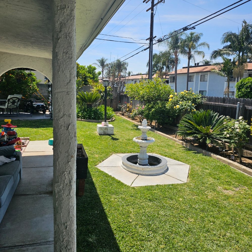 Slide of Everlasting Building