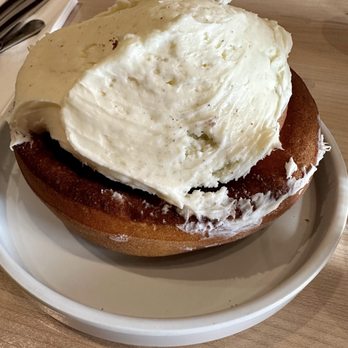 Brown Bear Bread - Cinnamon Roll - Cafes Near Me - New Brighton, Pennsylvania