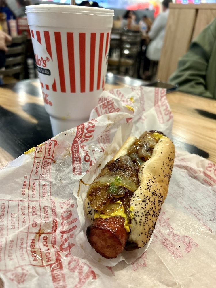 PORTILLO’S ARLINGTON Updated April 2024 81 Photos & 90 Reviews
