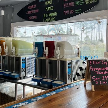 High Tide Daiquiris & Mimosas - Sandwiches Near Me - Gulf Shores, Alabama High Tide Daiquiris & Mimosas - Sandwiches Near Me - Gulf Shores, Alabama