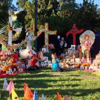 Dia de Los Muertos - Festivals Near Me - Hollywood, California Dia de Los Muertos - Festivals Near Me - Hollywood, California