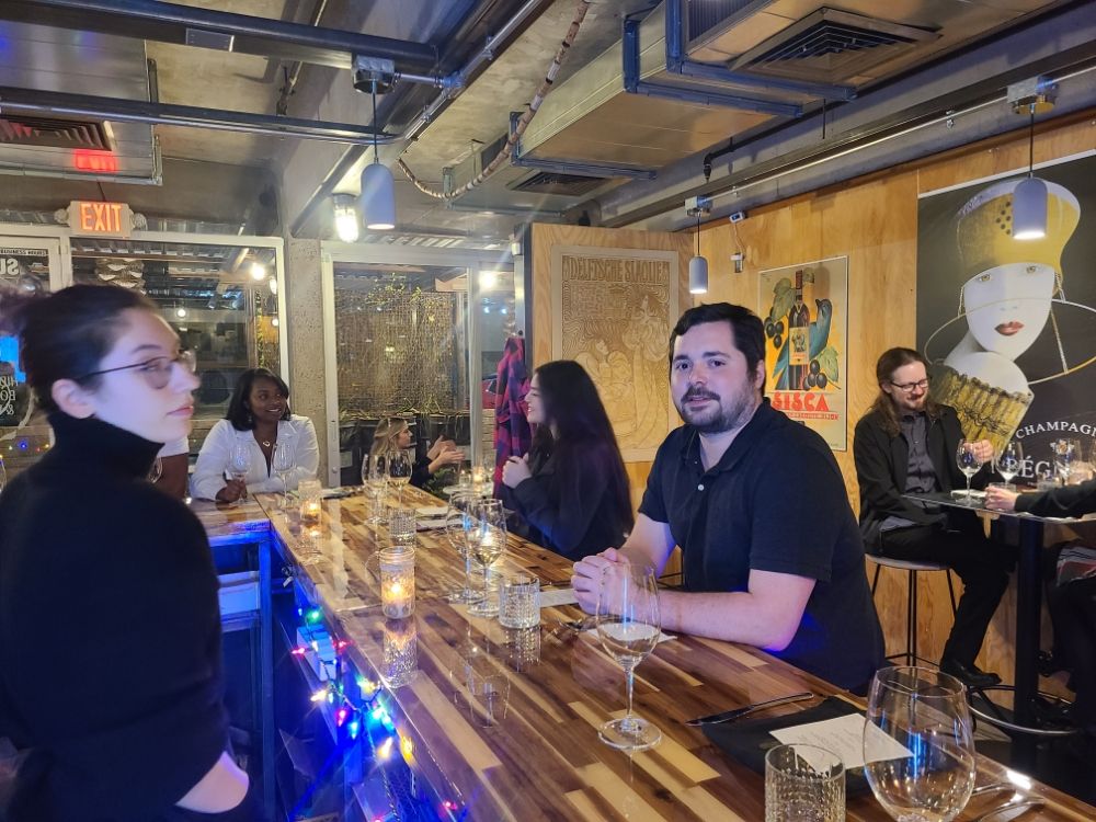 HIDDEN TRACK BOTTLE SHOP & WINE BAR 43 Photos 4700 N 12th St