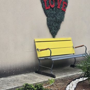 New York Diner - Bench on side of bulding - Diners Near Me - Knightdale, North Carolina