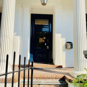Henry Howard Hotel - HHH entrance - Hotels Near Me - New Orleans, Louisiana