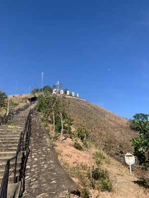 Mount Tapyas by null