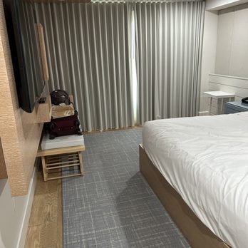 Allegria Hotel - Room - Hotels Near Me - Long Beach, New York