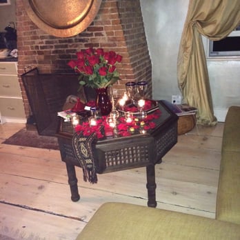 Moroccan Luxury Suites - Kitchen/living room area - Bed & Breakfast Near Me - Boston, Massachusetts