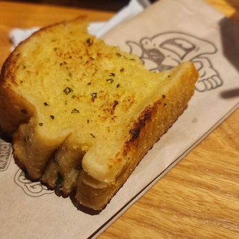 Chili's - Bars Near Me - Glen Allen, Virginia