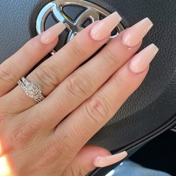 Sparks Nail Spa - Nails by Vick - Nail Salons Near Me - Sparks, Nevada