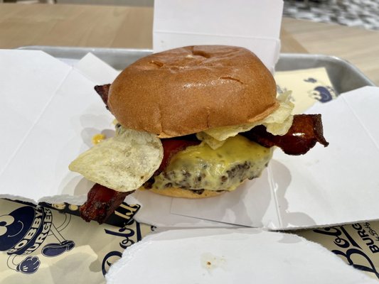 Bobby's Burgers New Orleans by null