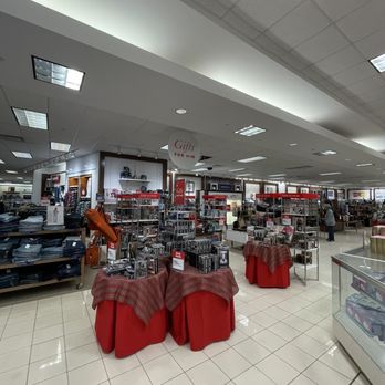 Belk - Gifts For Him - Department Stores Near Me - Tulsa, Oklahoma