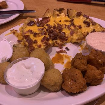 Texas Roadhouse - Combination Appetizer Plate (Potato Skins, Rattlesnake Bites, and Boneless Wings) - Steakhouses Near Me - Hesperia, California Texas Roadhouse - Combination Appetizer Plate (Potato Skins, Rattlesnake Bites, and Boneless Wings) - Steakhouses Near Me - Hesperia, California
