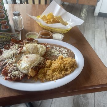 Tacos Mi Mexico - Chilaquiles con Huevo - Mexican Near Me - Clearfield, Utah Tacos Mi Mexico - Chilaquiles con Huevo - Mexican Near Me - Clearfield, Utah