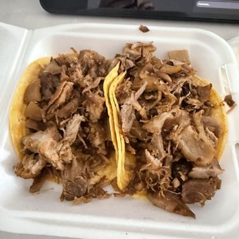 Carnitas Y Chicharrones “El Gallo” - Carnitas Taco mixta - Mexican Near Me - El Monte, California Carnitas Y Chicharrones “El Gallo” - Carnitas Taco mixta - Mexican Near Me - El Monte, California