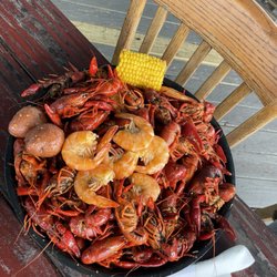 The Riverside Seafood and Grill - Crawfish