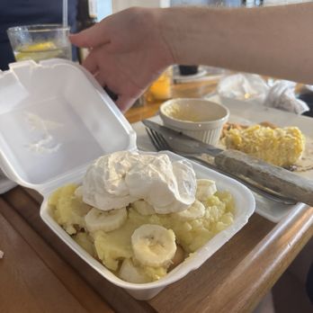 The Swamp Fox - Home Made Banana Pudding - Desserts Near Me - Marion, Virginia