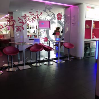 Planet Sushi - Espace accueil du client - Sushi Bars Near Me - Toulouse, 31 Planet Sushi - Espace accueil du client - Sushi Bars Near Me - Toulouse, 31